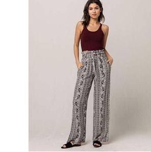 Floral soft pants